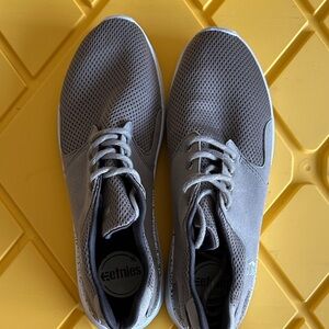Etnies Men's Charcoal Sneakers